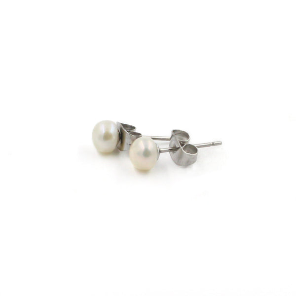 Freshwater Pearl Stud Earrings