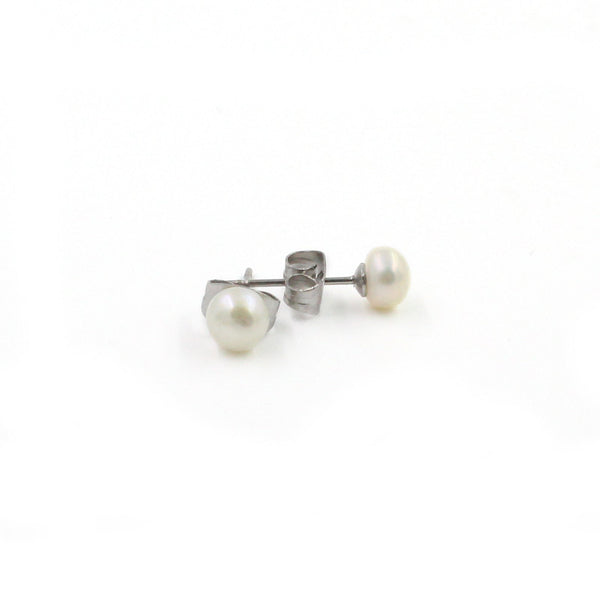 Freshwater Pearl Stud Earrings